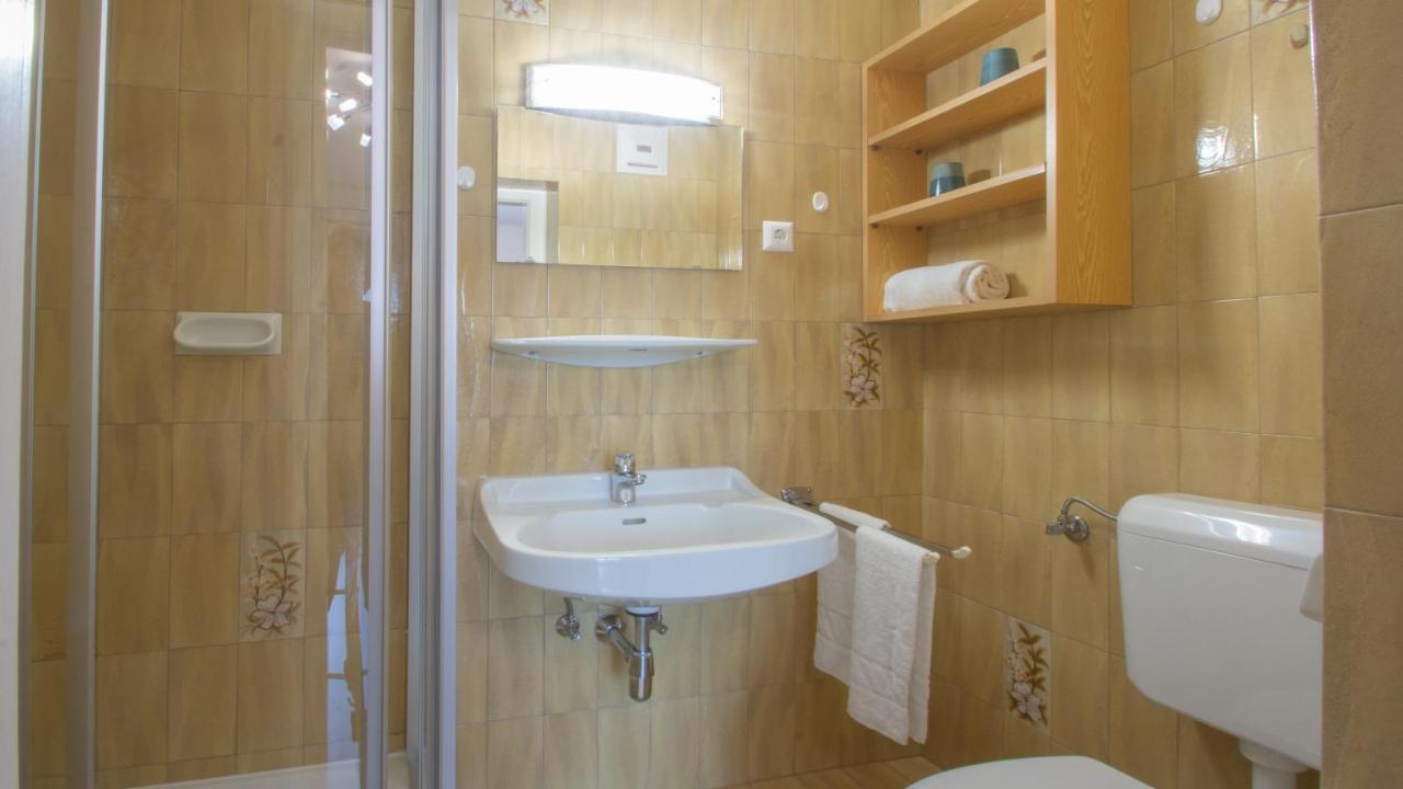 Gaestehaus Dobernig Sankt Niklas an der Drau Exteriör bild